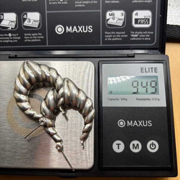 Sterling Silver Twisted Hoop Earrings 1.25 Inches Vintage Style Lightweight 9.5g - Picture 10 of 10